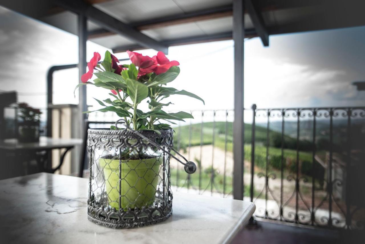 Bed and Breakfast I Quattro Grappoli Neive Exterior foto