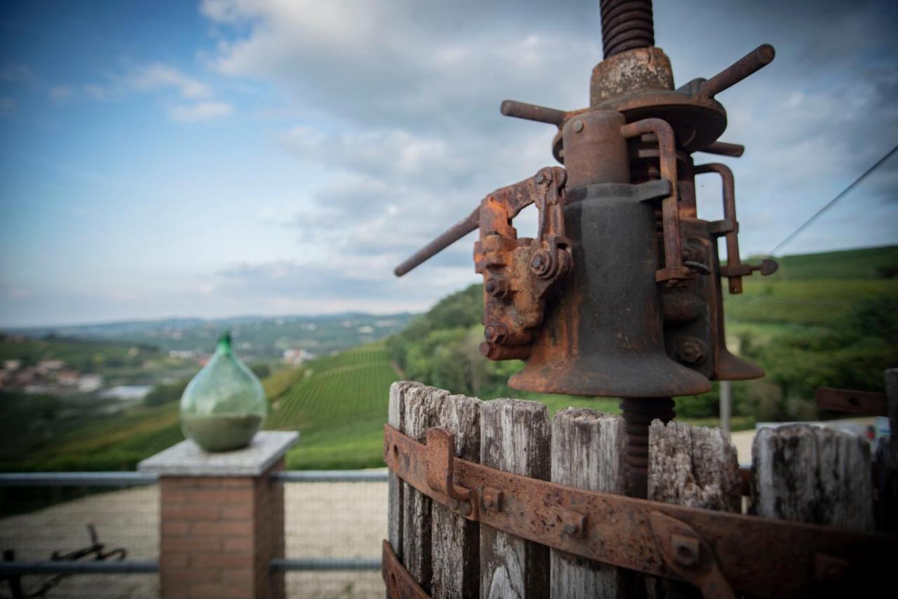 Bed and Breakfast I Quattro Grappoli Neive Exterior foto