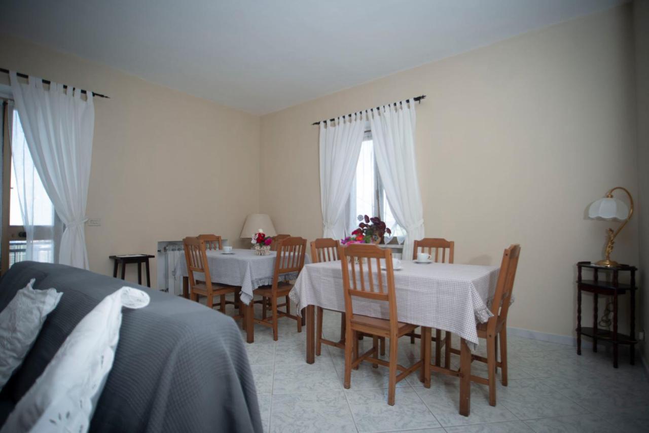 Bed and Breakfast I Quattro Grappoli Neive Exterior foto